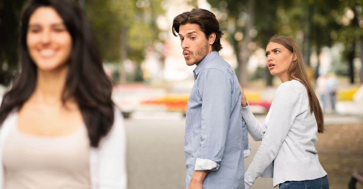 Man on date with woman caught checking out another woman